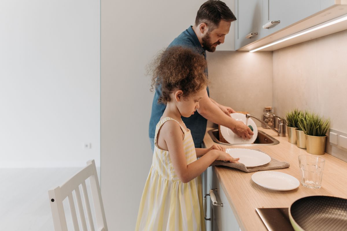 Photo by Pavel Danilyuk on Pexels A child helping wash dishes in the kitchen - Photo by Pavel Danilyuk on Pexels